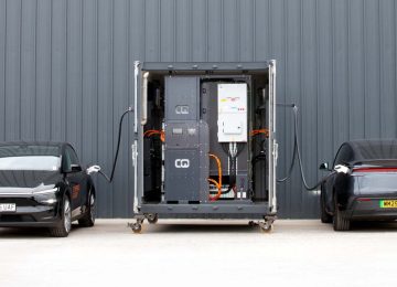 Fellten-2 cars and charger - Autodesk