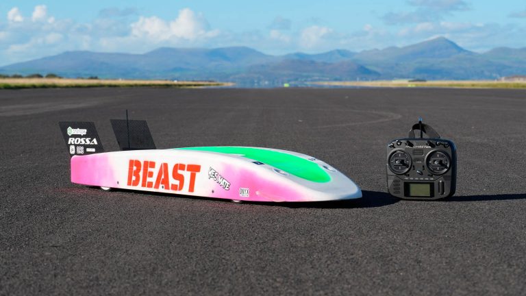 The Beast_remote-control car_the chassis