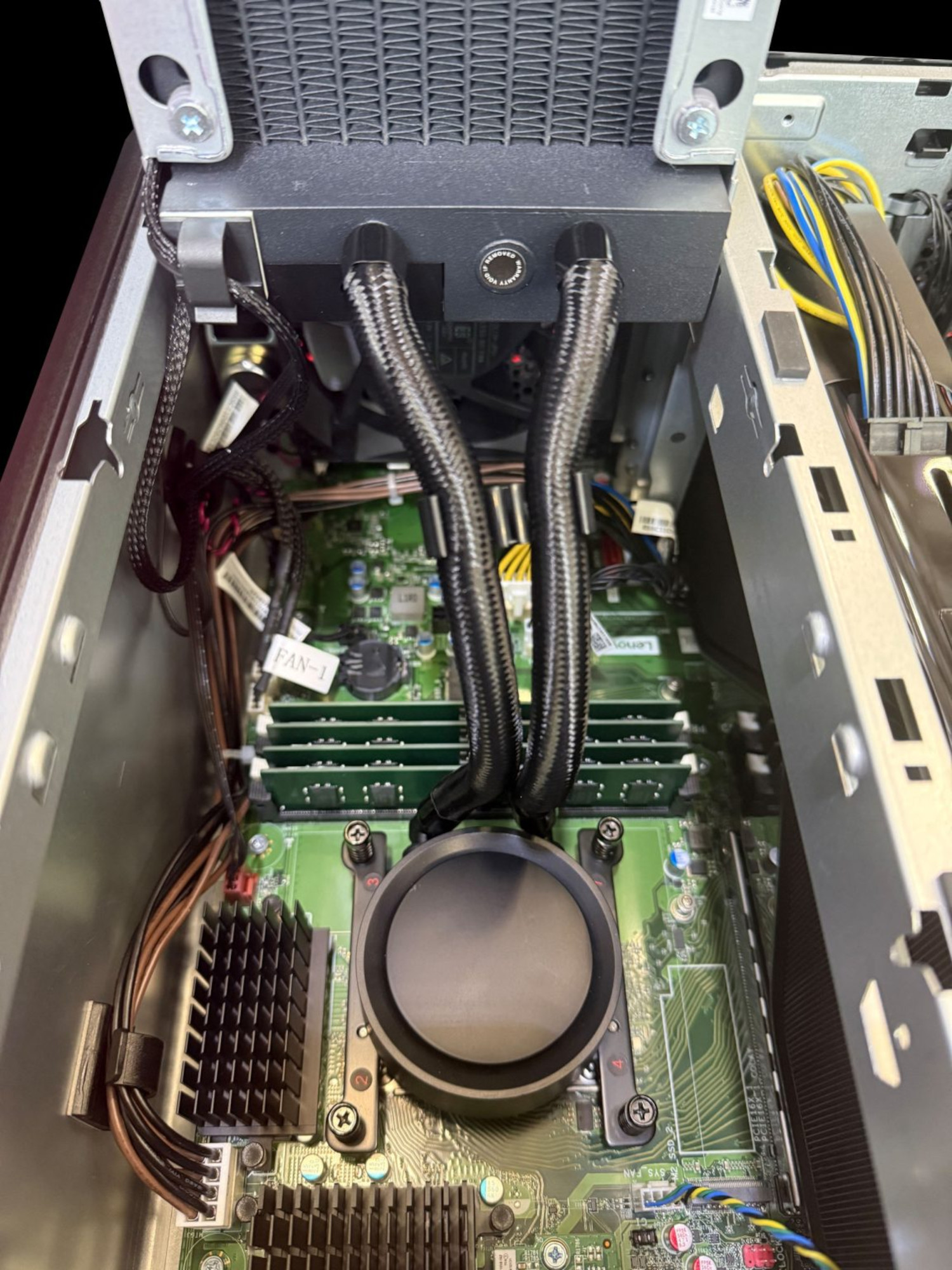 ThinkStation P4